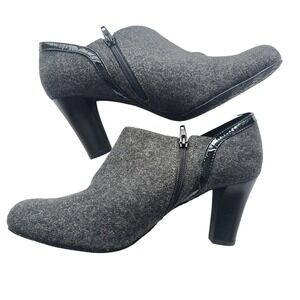 Liz Claiborne Charcoal Grey Felt Ankle Booties Black Patent Trim Block Heel 6M